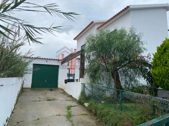 Moradia T4 para Venda em Serra D'El-Rei Foto 9