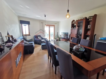 Apartamento T4 para Venda em Peniche