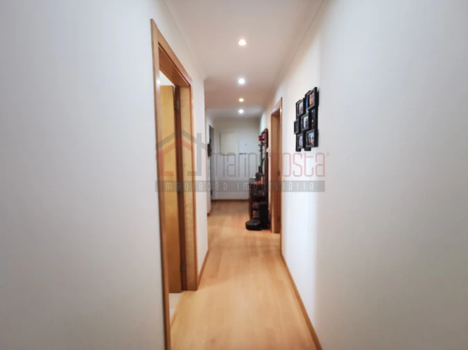 Apartamento T4 para Venda em Peniche Foto 11