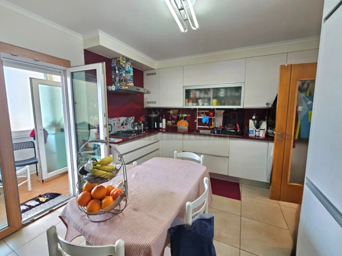 Apartamento T4 para Venda em Peniche Foto 6