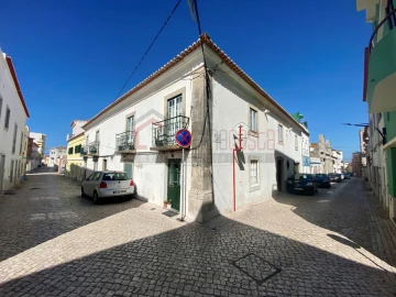 Moradia T7 para Venda em Peniche