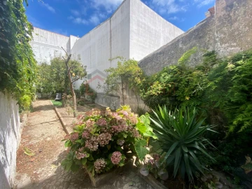 Moradia T7 para Venda em Peniche
