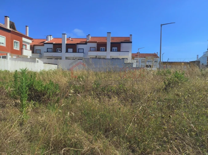 Terreno para Venda em Peniche