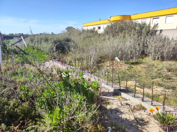 Terreno para Venda em Peniche Foto 6