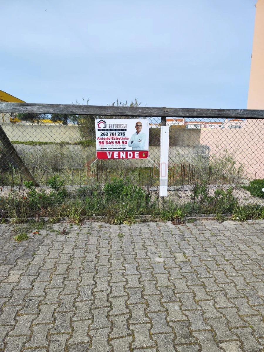 Terreno para Venda em Peniche Foto 7