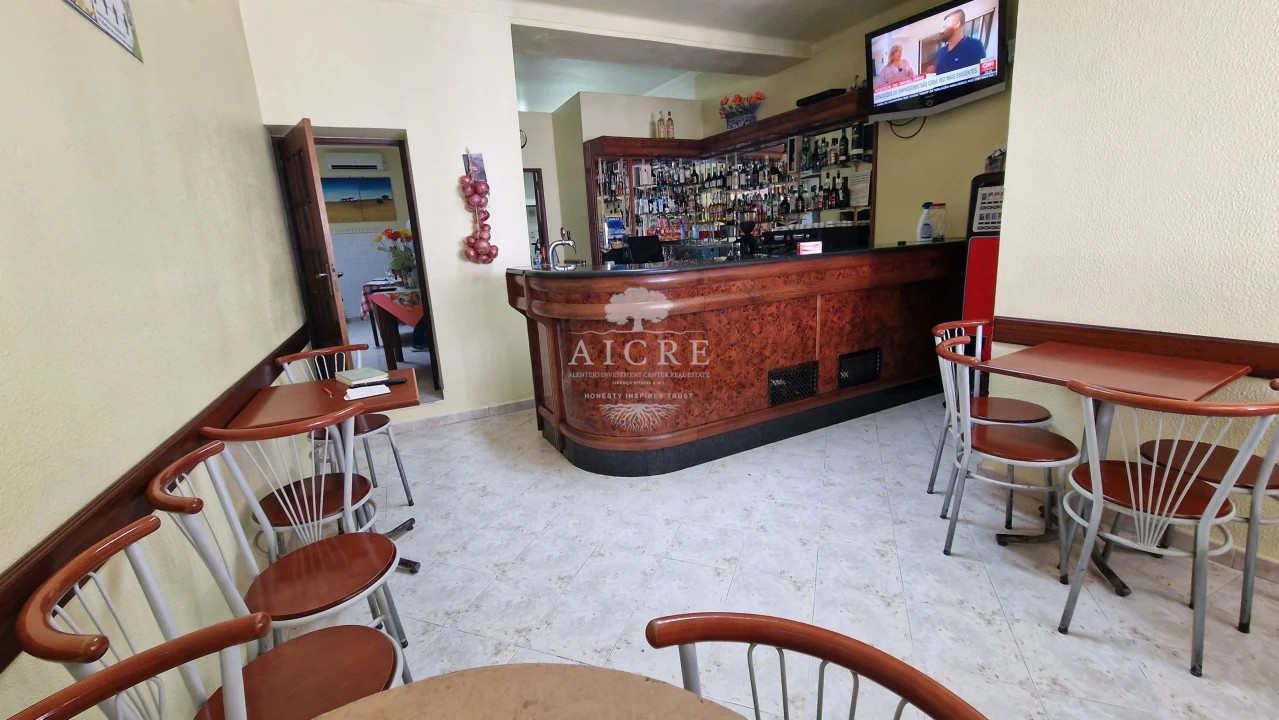 Negócio para Venda em Santiago do Escoural Foto 3