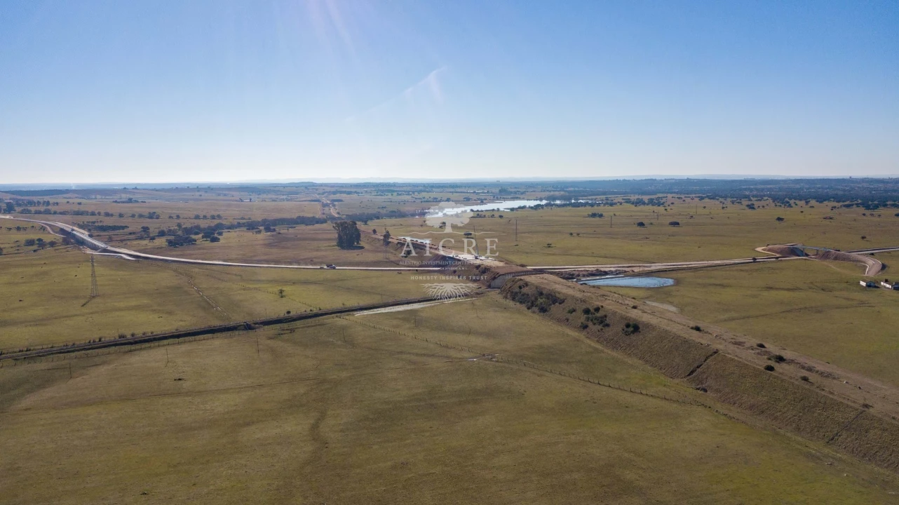 Terreno para Venda em Bacelo e Senhora da Saúde Foto 11