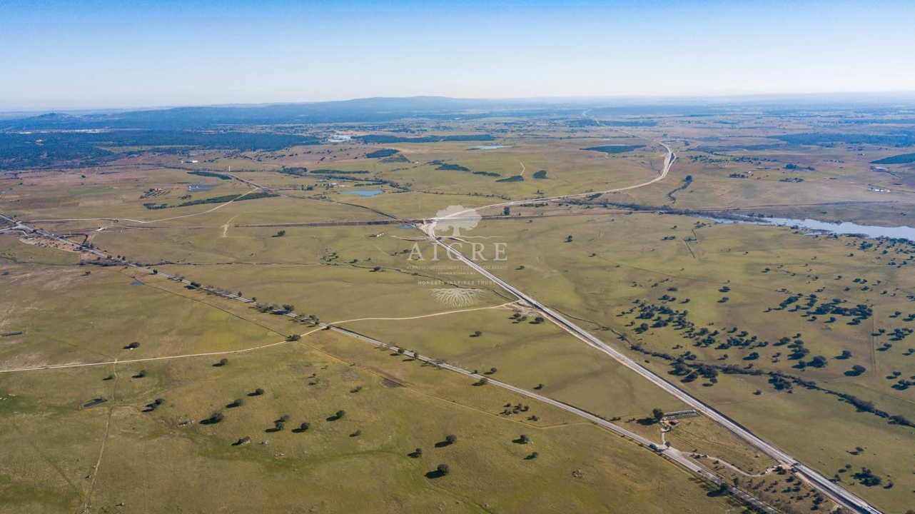 Terreno para Venda em Bacelo e Senhora da Saúde Foto 2