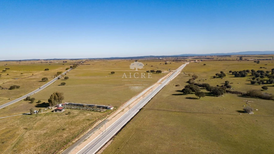 Terreno para Venda em Bacelo e Senhora da Saúde Foto 7