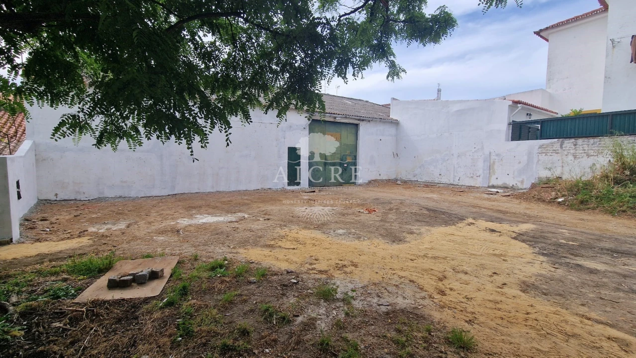 Terreno para Venda em Bacelo e Senhora da Saúde Foto 4