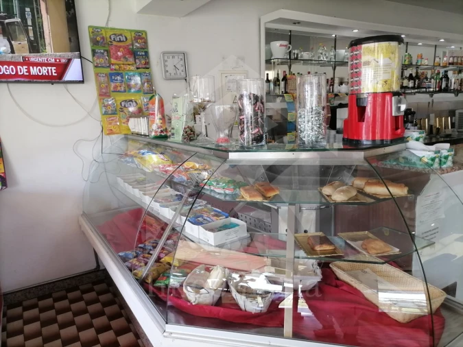 Negócio para Arrendamento em Ribeirão Foto 2