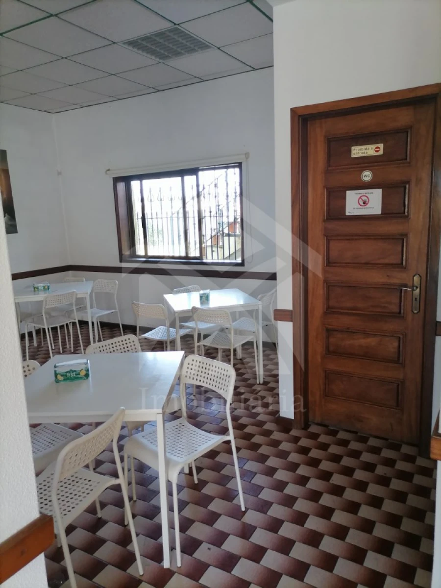 Negócio para Arrendamento em Ribeirão Foto 7