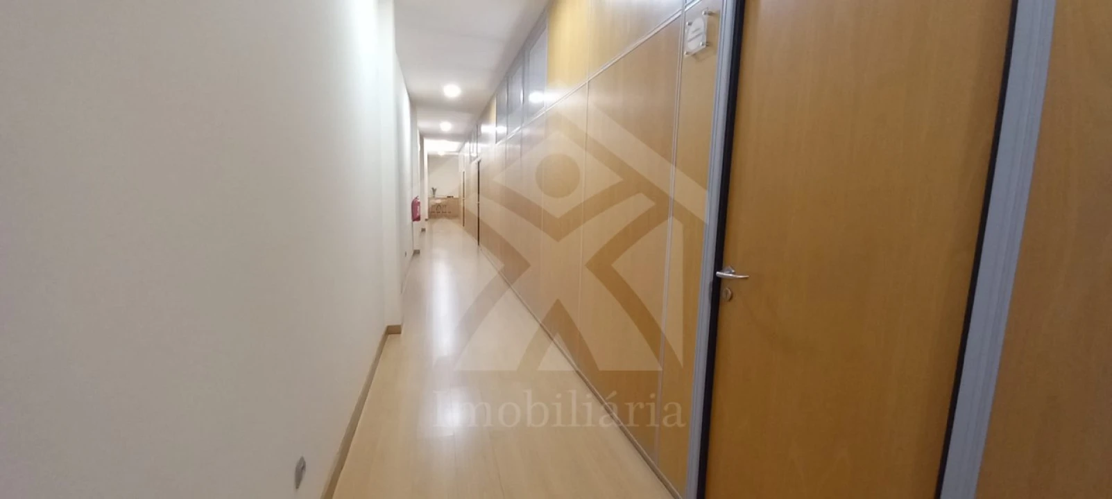 Armazém para Venda em Bougado (São Martinho e Santiago) Foto 4