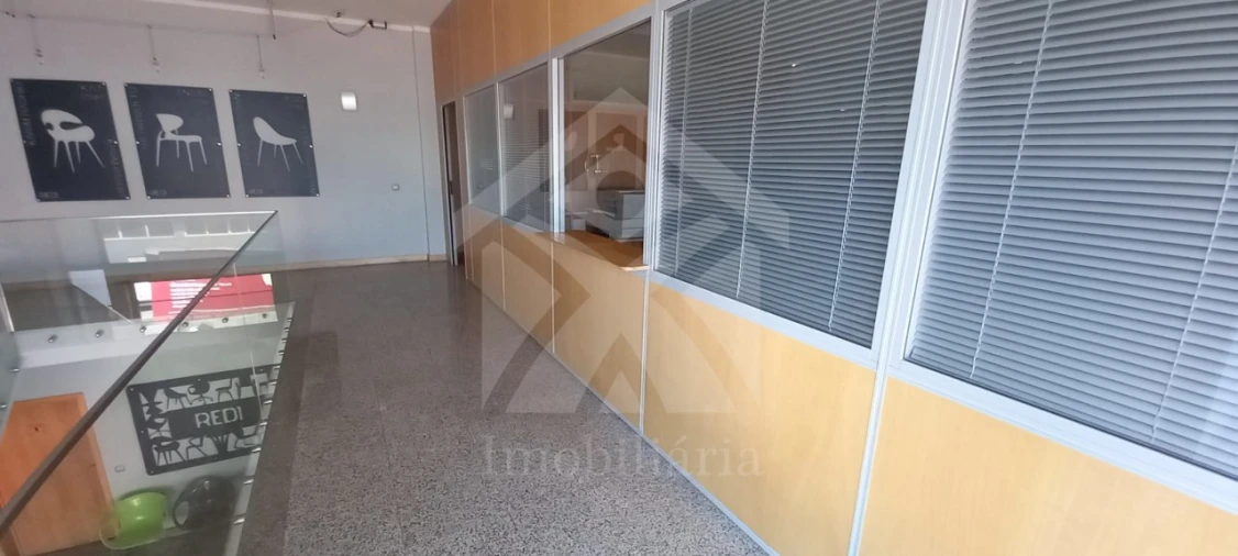 Armazém para Venda em Bougado (São Martinho e Santiago) Foto 3