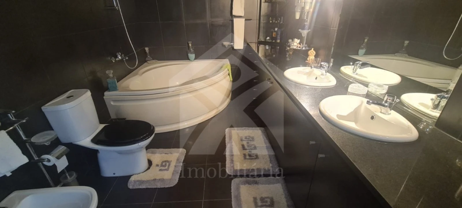 Moradia T4 para Venda em Aveleda Foto 41