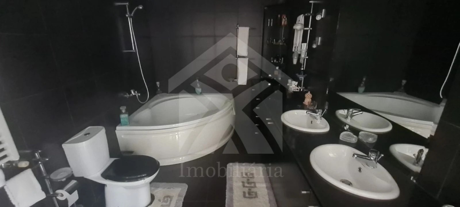 Moradia T4 para Venda em Aveleda Foto 40