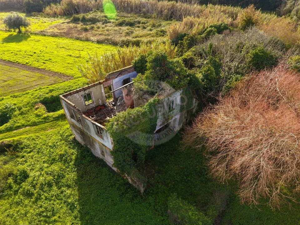 Quinta T5 para Venda em Ega Foto 7