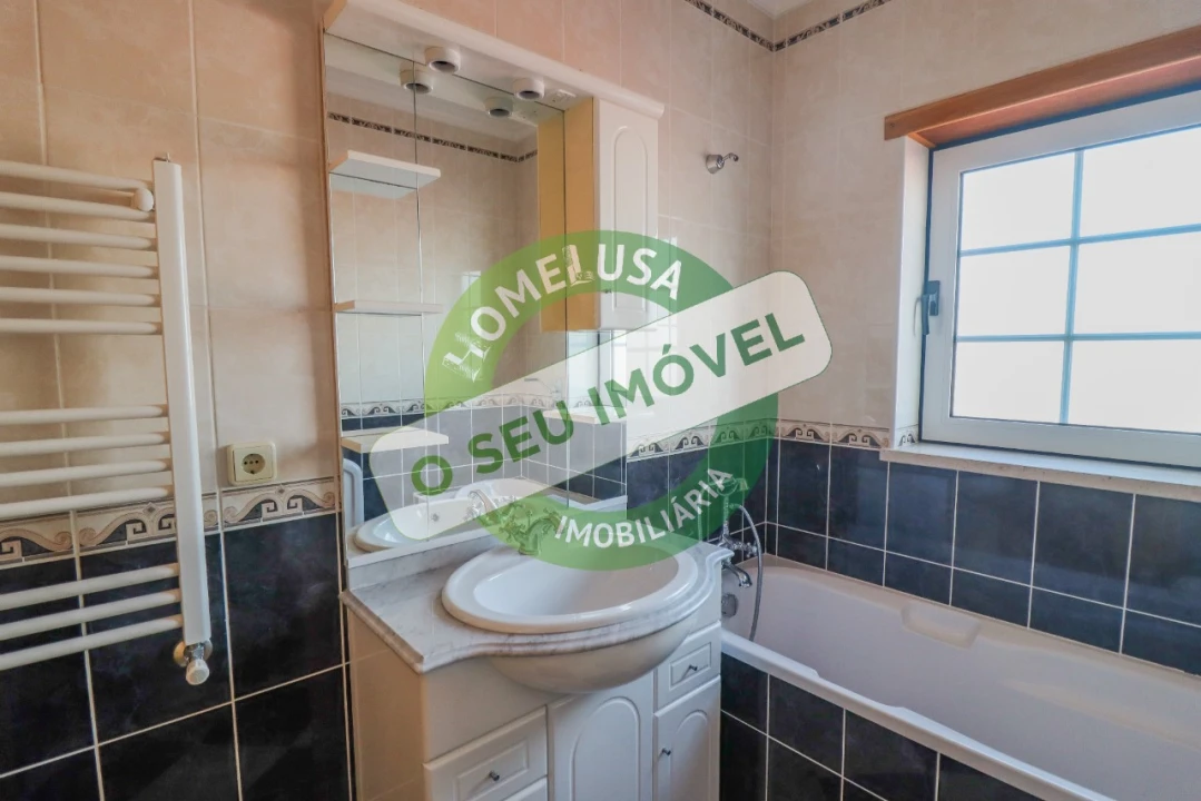 Moradia T3 para Venda em Tocha Foto 17