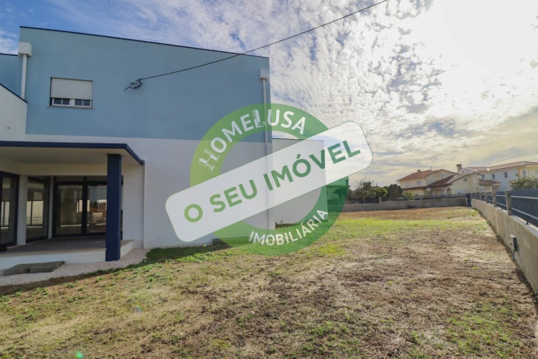 Moradia T3 para Venda em Tocha Foto 33