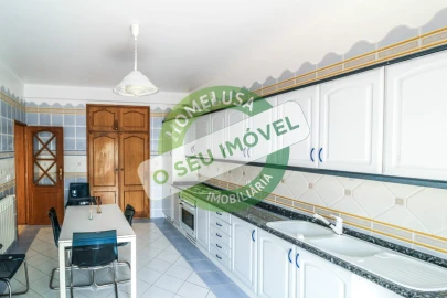 Moradia T3 para Venda em Buarcos