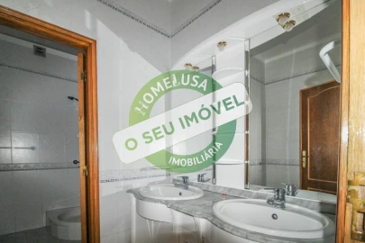 Moradia T3 para Venda em Buarcos