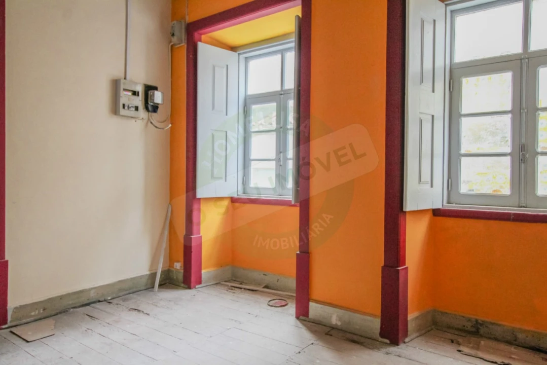 Prédio para Venda em Sé Nova, Santa Cruz, Almedina e São Bartolomeu Foto 15