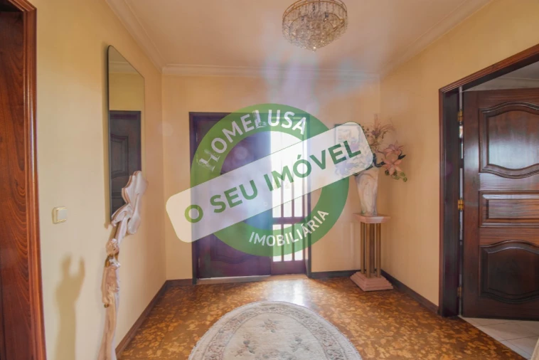 Moradia T7 para Venda em Febres Foto 21