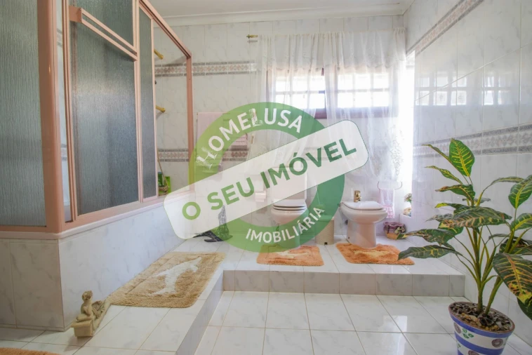 Moradia T7 para Venda em Febres Foto 38