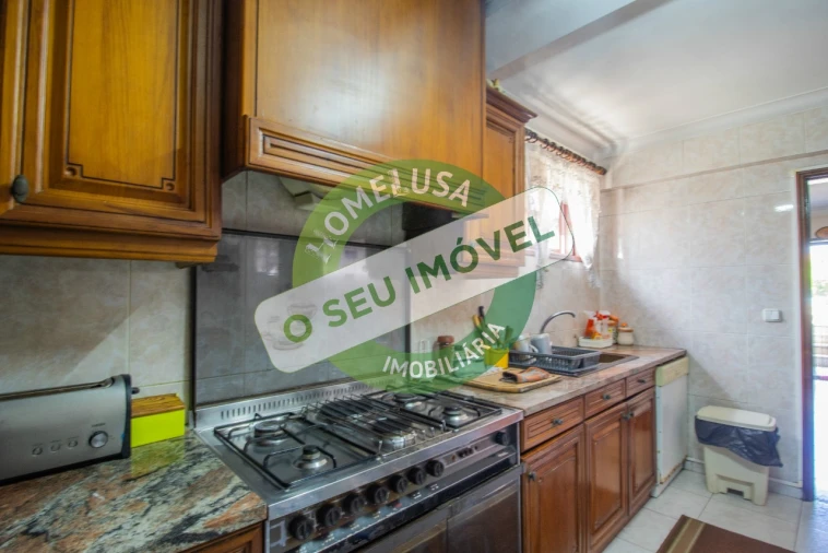 Moradia T7 para Venda em Febres Foto 56