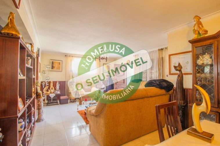 Moradia T7 para Venda em Febres Foto 58