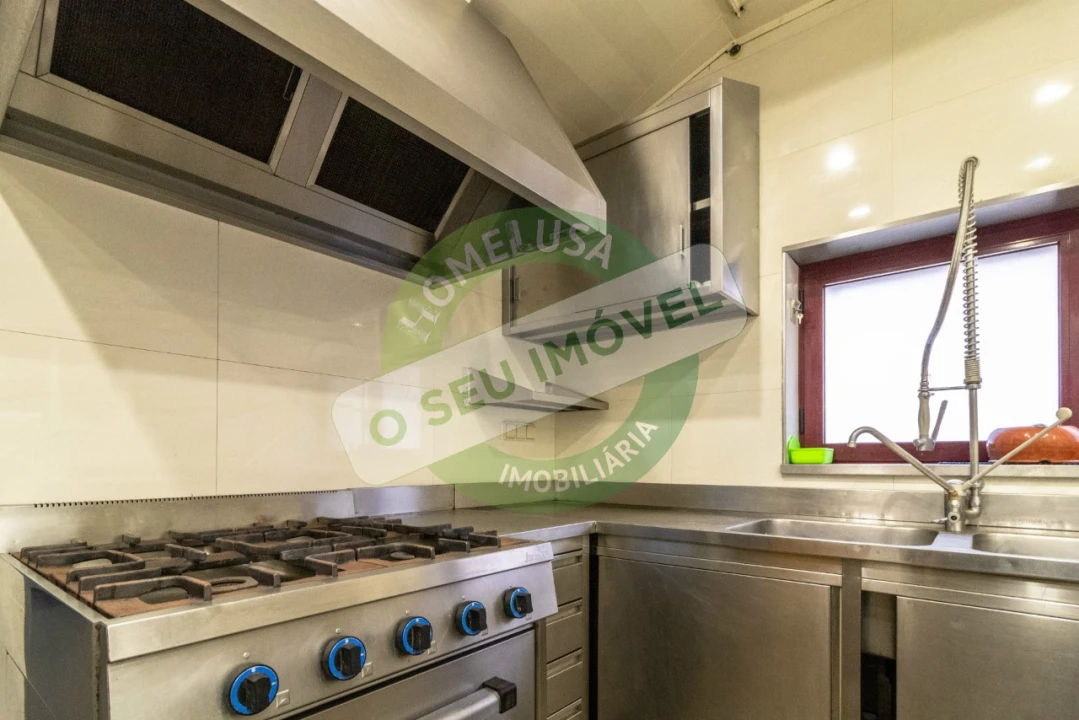 Loja para Arrendamento em Buarcos Foto 3