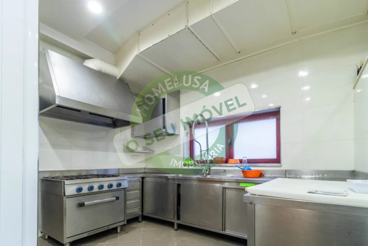 Loja para Arrendamento em Buarcos Foto 8