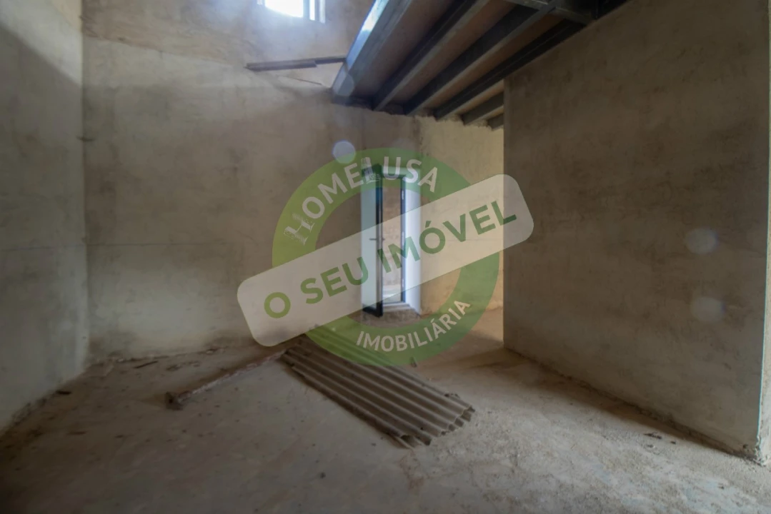 Moradia T3 para Venda em Sepins e Bolho Foto 12