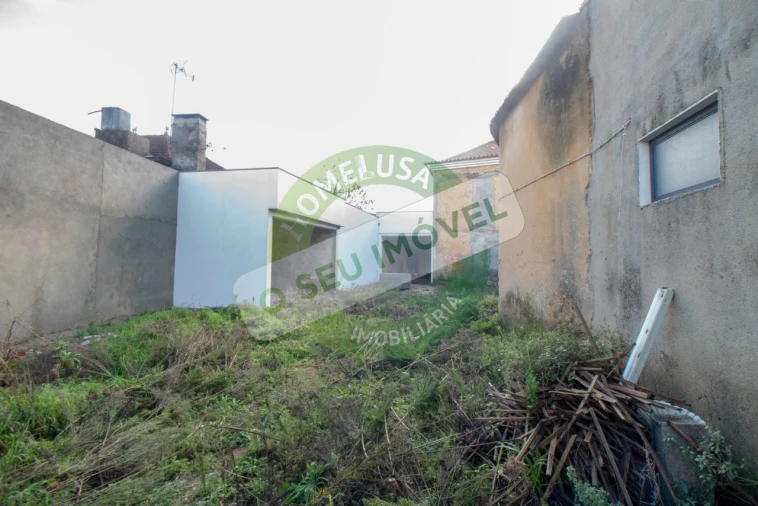 Moradia T3 para Venda em Sepins e Bolho Foto 16