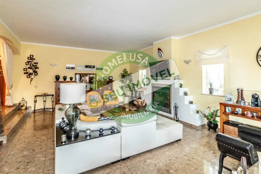 Moradia T5 para Venda em Paião Foto 32