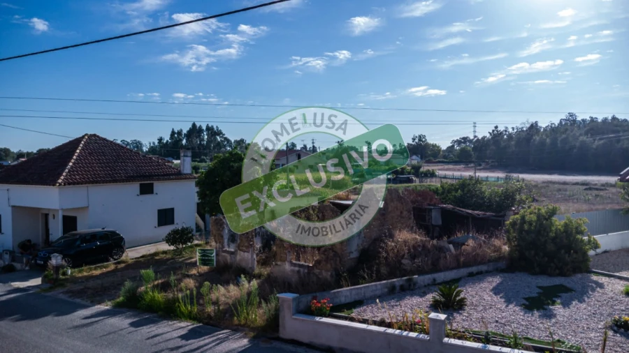Terreno para Venda em Ferreira-A-Nova Foto 1