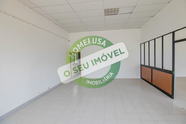 Armazém para Venda em Marinha das Ondas Foto 5