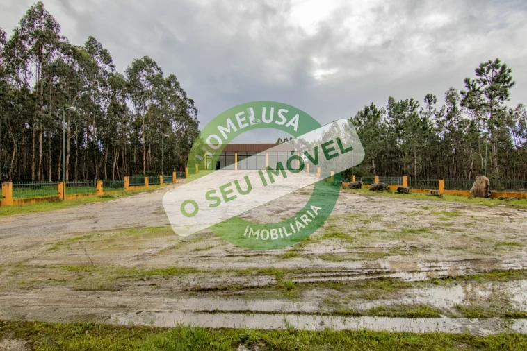 Armazém para Venda em Marinha das Ondas Foto 12