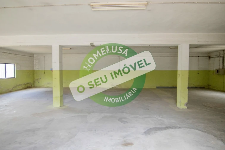 Armazém para Venda em Marinha das Ondas Foto 20