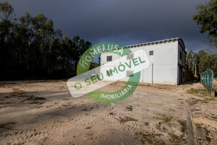 Armazém para Venda em Marinha das Ondas Foto 47