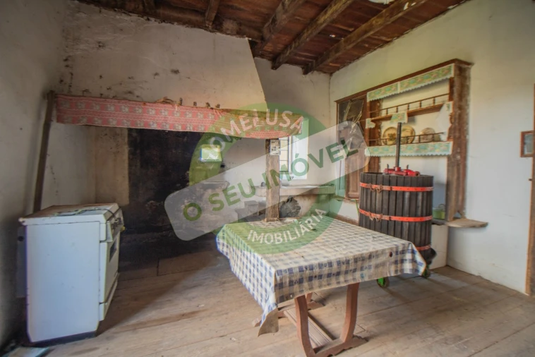 Moradia T3 para Venda em Portunhos e Outil Foto 1