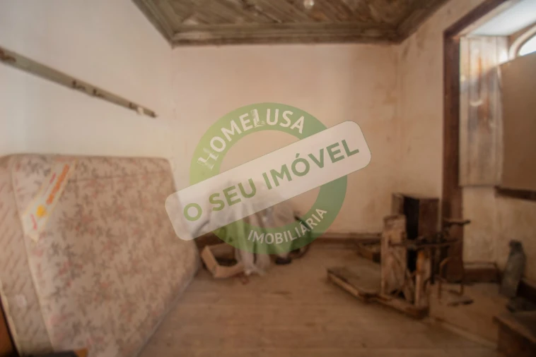 Moradia T3 para Venda em Portunhos e Outil Foto 12