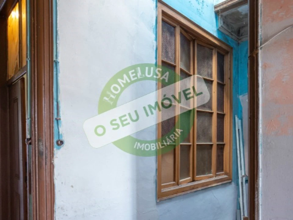 Prédio para Venda em Buarcos Foto 12