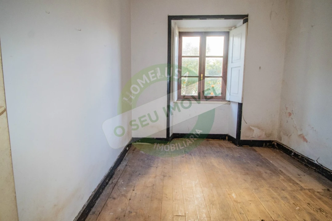 Moradia T9 para Venda em Sé Nova, Santa Cruz, Almedina e São Bartolomeu Foto 14