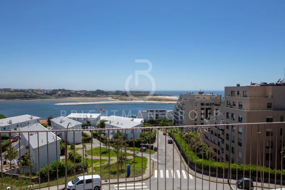 Apartamento T2 para Venda em Aldoar, Foz do Douro e Nevogilde Foto 2