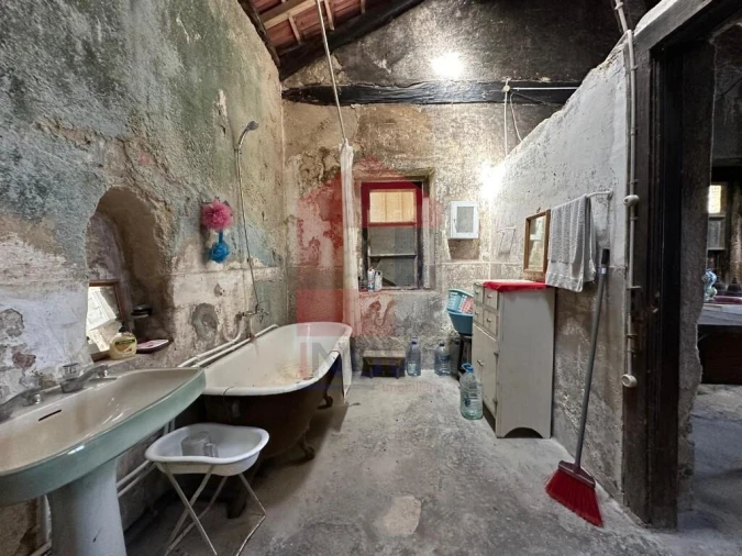 Quinta T4 para Venda em Azias Foto 16