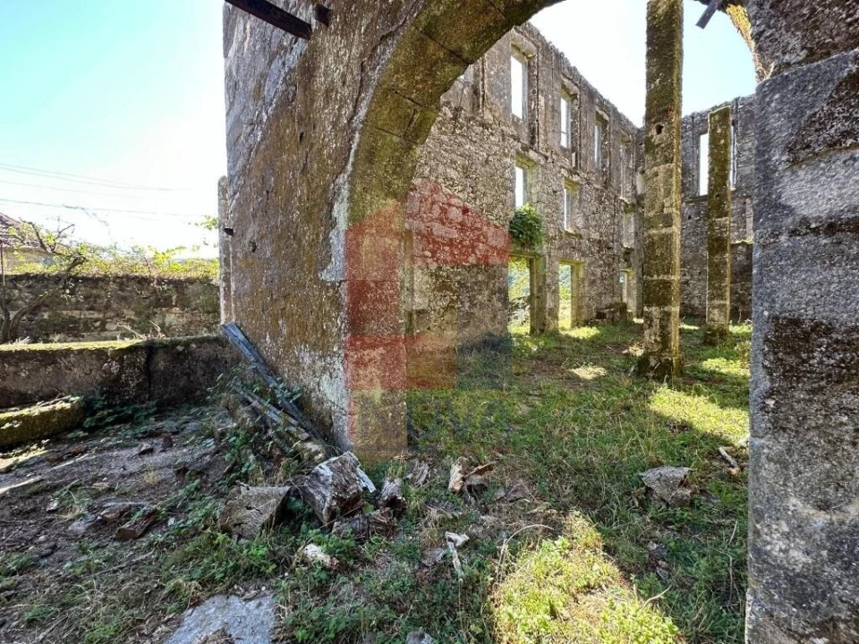 Quinta T4 para Venda em Azias Foto 40