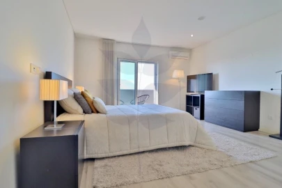 Apartamento T3 para Venda em Braga (Maximinos, Sé e Cividade)