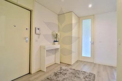 Apartamento T3 para Venda em Braga (Maximinos, Sé e Cividade)