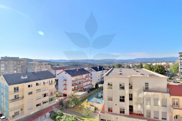 Apartamento T3 para Venda em Braga (Maximinos, Sé e Cividade) Foto 35